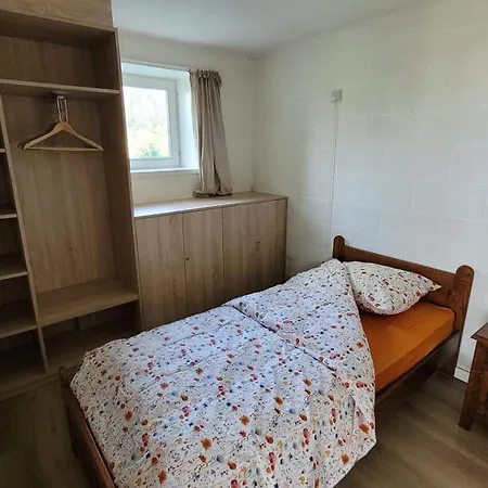 Le Vieux Sart 5 *
